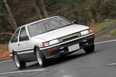 AE86と生きて40年！」3ドアレビンに惚れ込んだオーナーが所有する後期