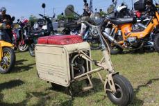 1961年に“モトコンポ”を先取り!?】折りたたんで箱になる超希少車