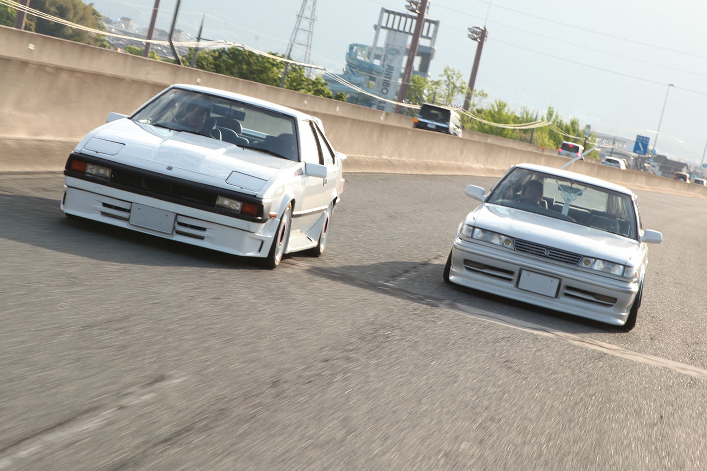 シリーズ初の17インチは、ジムニーシエラ＆ノマド専用！」7つのホール