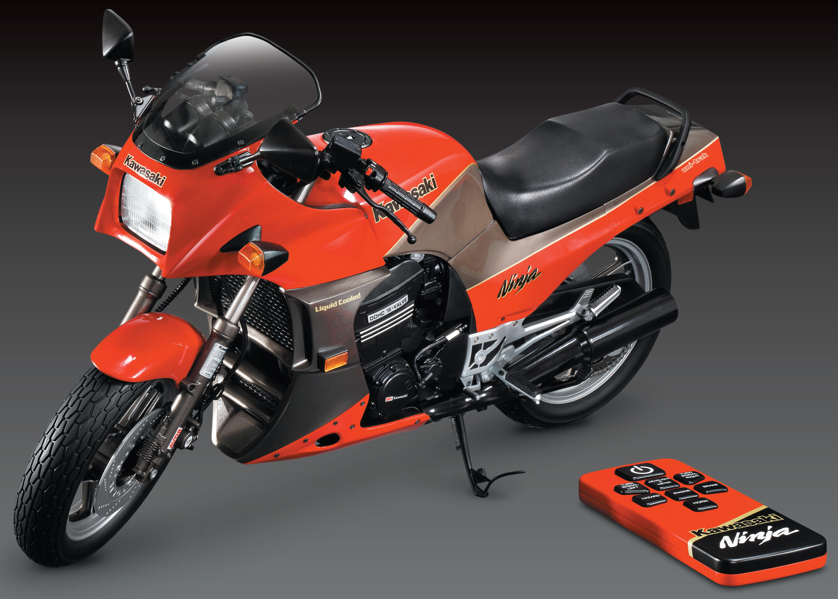 JR西日本30年史 1987-2016 社史 伝説の初代“Ninja（ニンジャ）”が1/4スケールのダイキャストモデルに