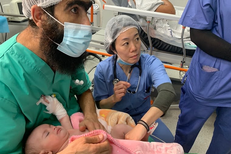 日本人医師がガザで活動「戦争の破壊に人道援助だけでは限界」──必要なのは即時停戦