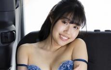 みのん、甘酸っぱい恋模様で19歳のスレンダーボディーを披露