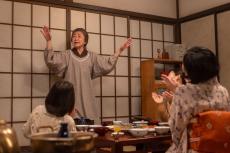 『虎に翼』稲役・田中真弓、酔っ払い演技でコメディエンヌぶり発揮　自身もお酒好き「演じていて楽しかった」