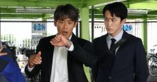 不破利己(杉野遥亮)が使っていたバッグは…『オクラ』第3話に登場