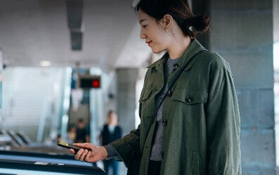 アメックス、関西で「タッチ決済乗車」拡大 - Osaka Metro、近畿日本鉄道、阪急電鉄、阪神電気鉄道で利用可能に