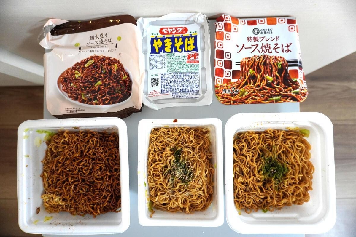 【定番vsPB】カップ焼きそば界の“レジェンド”「ペヤング」とコンビニ＆スーパーPBを食べ比べ コスパや栄養、味……多角的に検証だっ！