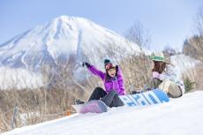 【山梨県鳴沢村】富士山の麓で楽しめるスキー場の魅力とは? リフト券はふるさと納税返礼品に