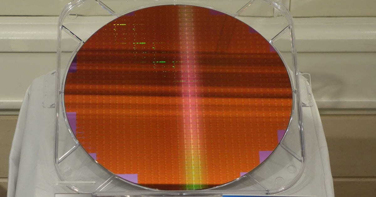 吉川明日論の半導体放談 第319回 シリコンバレーのベテラン記者が見たIntelの40年