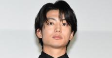 伊藤健太郎、仕事後にひとりスーパーで感じる“かくれぼっち”「俺は今ネギを片手に…」