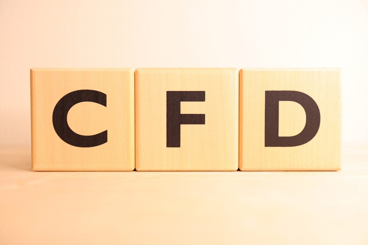 CFD(差金決済取引)ってなに? 基本の仕組みからCFDにかかる税金・リスクまで解説