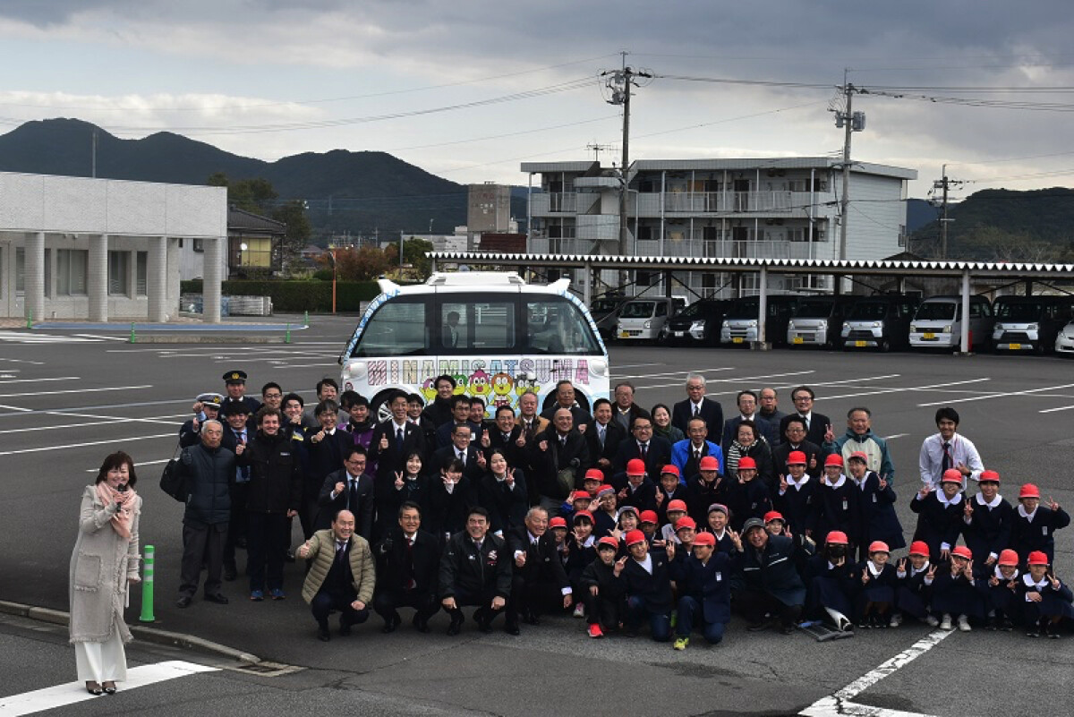 鹿児島県南さつま市で自動運転EVバスの実証実験 - 移動問題の解決図る