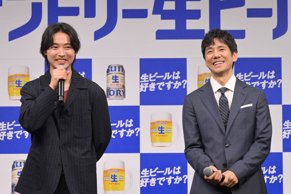 山崎賢人&西島秀俊、CM初共演で“相思相愛”「かっこいい」「すごく好きなタイプ」