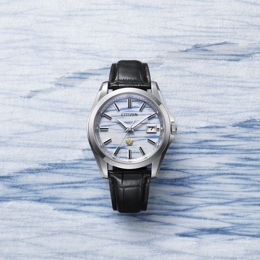 Citizen 時計 まるで霞が浮かぶ文字板。日本の伝統技法で仕上げた、世界に200本だけ