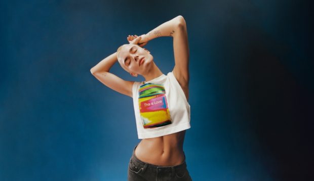 Calvin Kleinが「This is Love」コレクションの発売と共にLGBTQIA+コミュニティを祝福