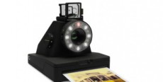 20年ぶり、新しいポラロイドカメラがIMPOSSIBLEから発表