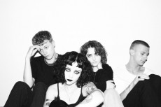 Interview with Pale Waves about “My Mind Makes Noises”