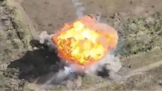 ロシア主力戦車T-72B3が暴発するレア映像