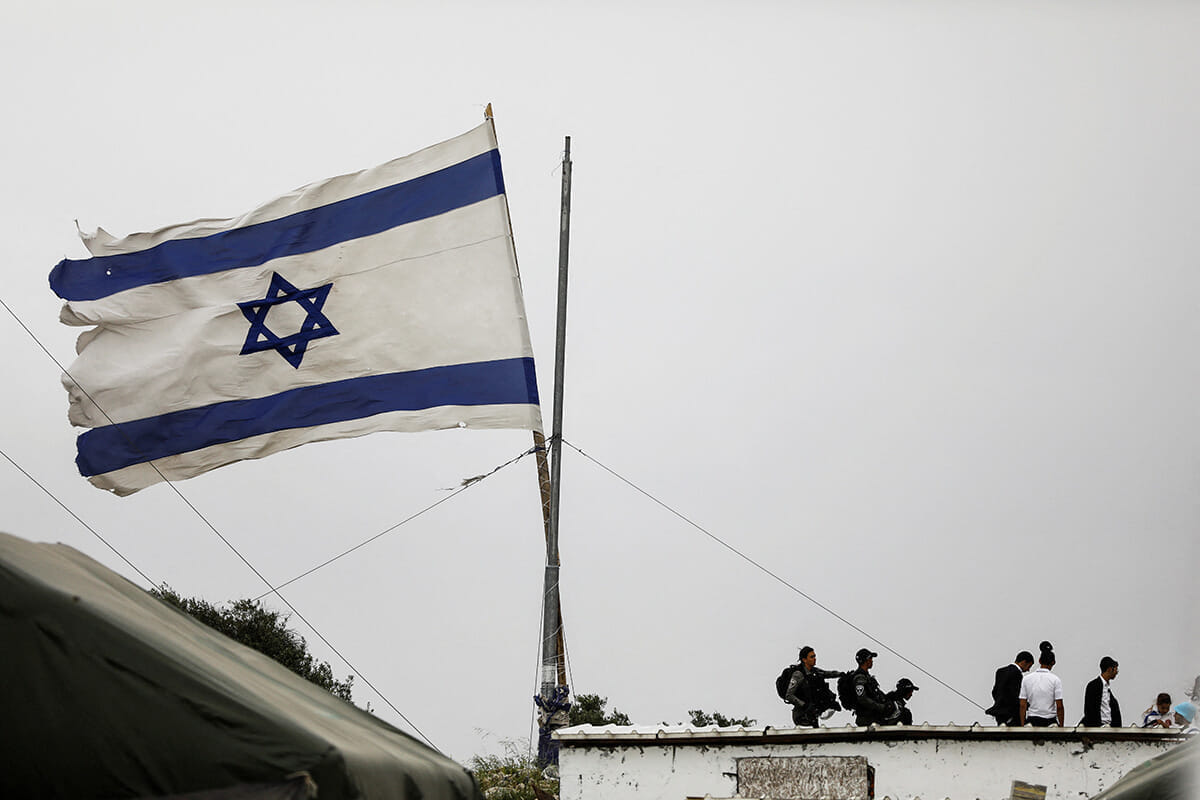 イスラエル閣僚「ガザに原爆投下」を示唆──強硬発言の裏にある「入植者の孤立感」