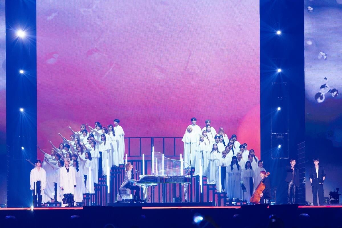 K-POP最大の授賞式MAMAはなぜ「日本で開催」された？ 国と世代の壁を打ち破った「ENDLESS RAIN」