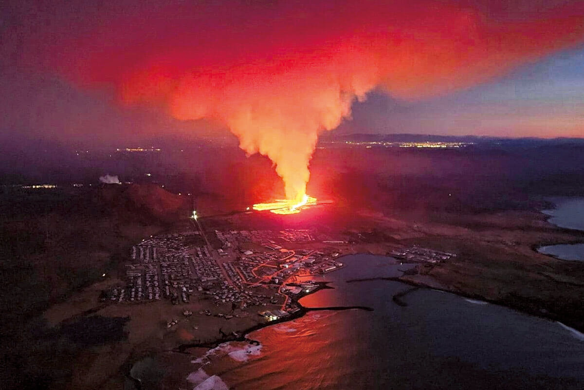 漁師町に迫りくる溶岩の危機、アイスランドで続く火山の「噴火」