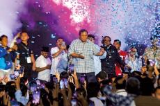 「カワイイおじさん」インドネシア新大統領プラボウォの黒すぎる過去とその正体