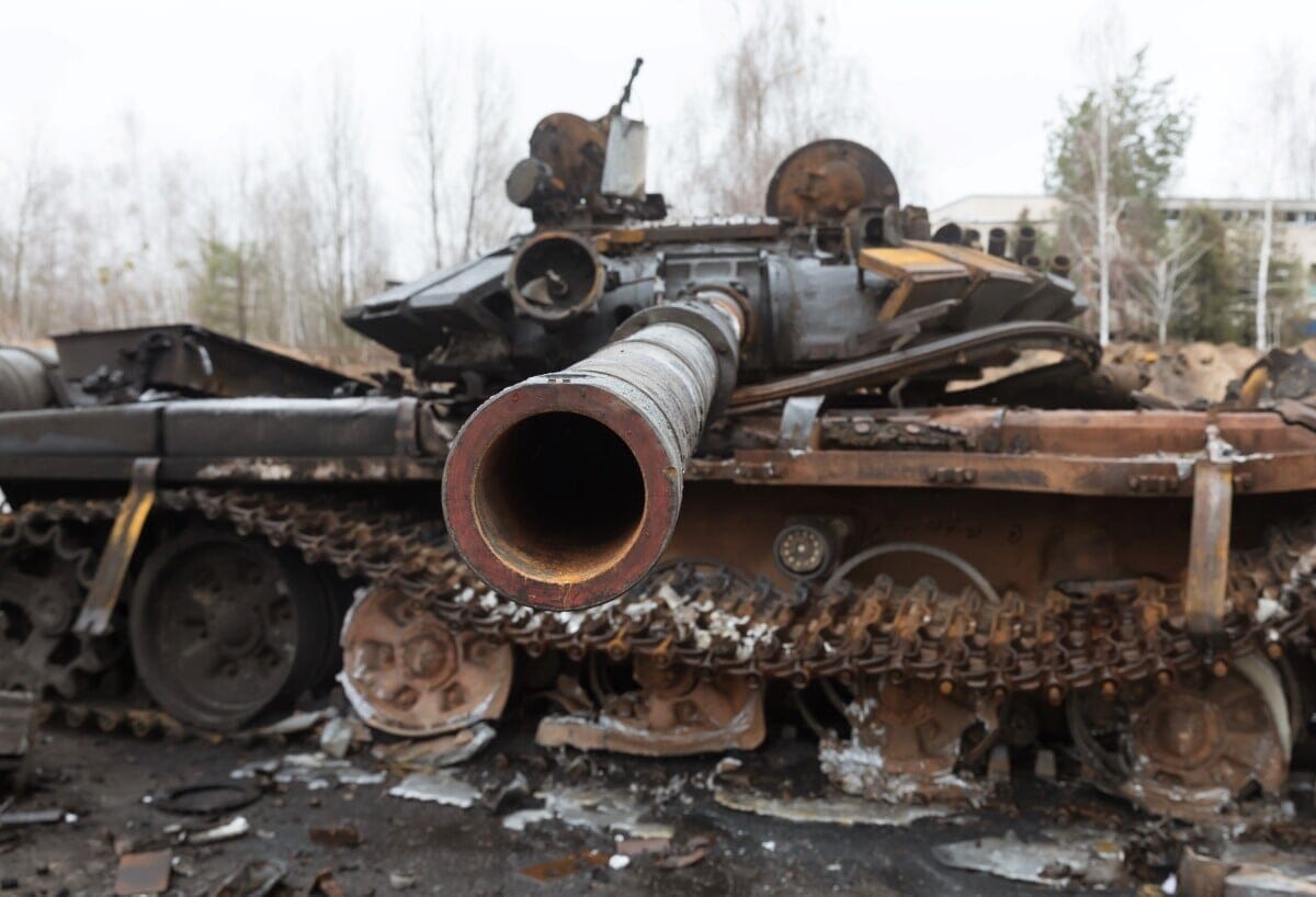 ドネツク州でロシアが過去最大の「戦車攻撃」を実施も、爆撃で「撃退」される...ウクライナ政府が動画公開
