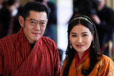「世界最年少の王妃」ブータンのジェツン･ペマ王妃が34歳の誕生日を愛娘と祝う...公式写真が話題に