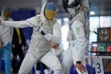 「何様のつもり？」 ウクライナ選手の握手拒否にロシア人選手が大激怒　殺伐としたフェンシング大会