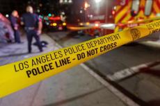 ロサンゼルスのギャング抗争は、警察側も非道なプロファイリング、銃撃・投獄を行っていた