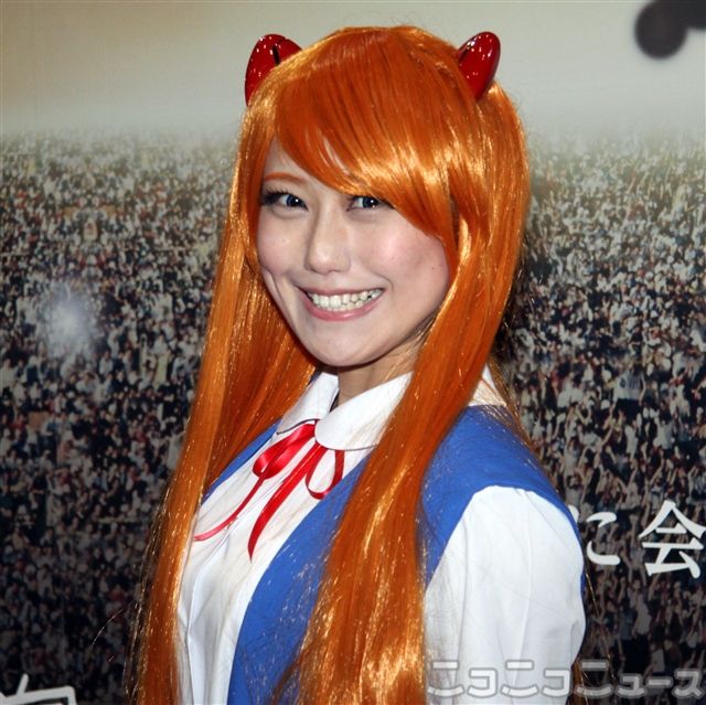 エヴァ」アスカ、「まどマギ」キャラ集合など ACE2日目 コスプレ写真集