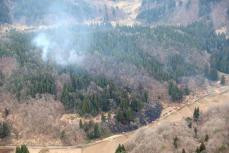 新潟長岡市で山林火災、消防ヘリ2機出動も9万平方メートル焼失か・けが人はなし