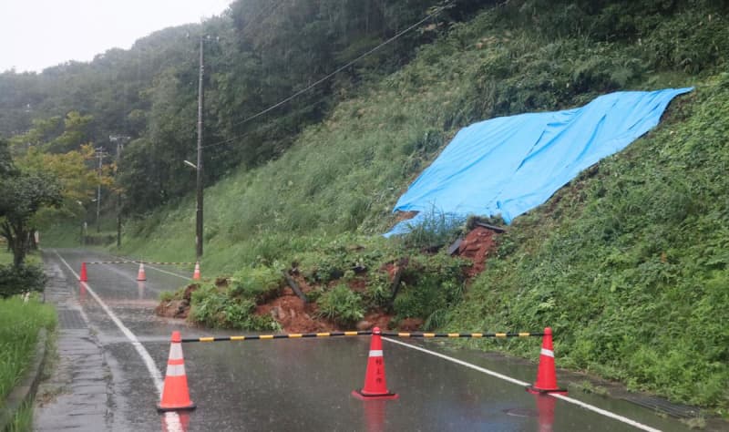 ［新潟県内大雨］降り続く雨、土砂崩落、避難指示…「強い雨が途切れない」村上市の住民うんざり