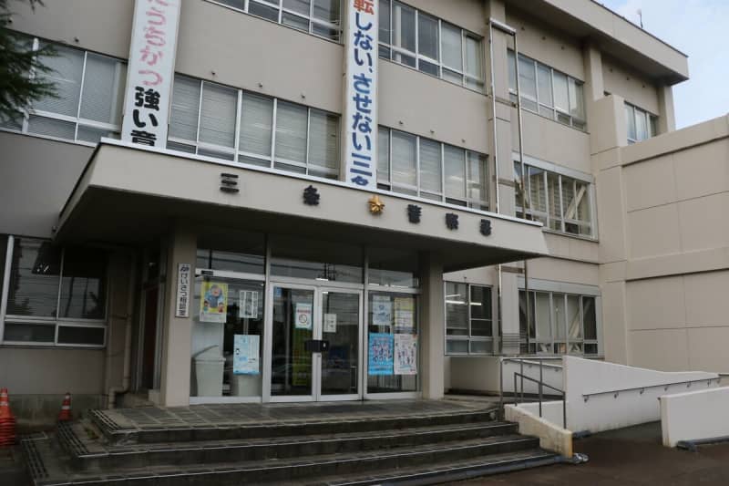 「母の首を絞めてしまいました」新潟県三条市の62歳会社員を殺人未遂容疑で現行犯逮捕、容疑者本人が110番通報