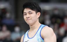 谷川翔「チョコ欲しさに着地やってる？」　パリ五輪体操男子個人金メダルの岡慎之助をたたえる