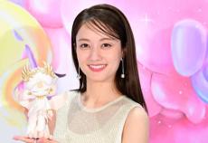 谷まりあ29歳誕生日を新木優子が祝福「大事な人をたくさんの愛で包めるような1年に」