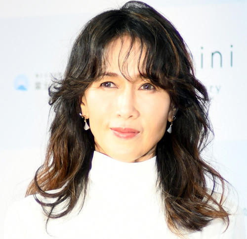 工藤静香、自身に寄せられたコメントに「容姿攻撃はやめて…」