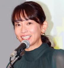 TBS出水麻衣アナ「私はもれなく寝不足です」若林有子アナとガッツポーズで五輪応援２ショット