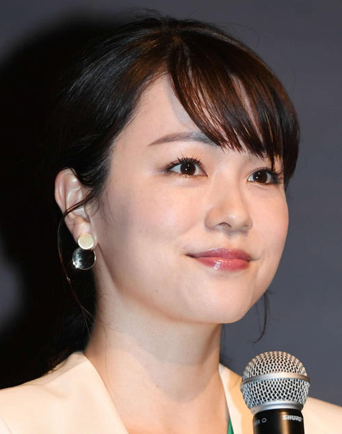 本田朋子「枕一緒だけど…寝ちゃえ！」フジ先輩男性アナと仮眠室共用　岸本理沙アナ爆笑