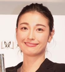 木下優樹菜、12歳長女のバースデーショットが話題に…「スタイル良すぎる！」「そっくり」