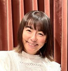 53歳女優「履いてますか？」サウナ大胆”水着ショット”若すぎるボディーに反響「すごい」