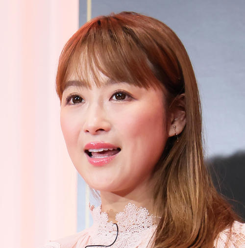 鈴木奈々、実父と国家資格取得を目指すと報告「人のためにも役に立てたら良いなぁ～って」