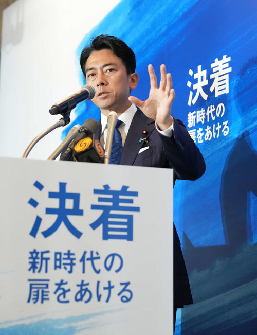 小泉進次郎氏が父・純一郎氏の名フレーズに似た言葉を連呼「聖域なき規制改革を断行」