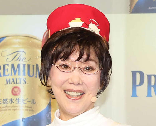 平野レミ「なんて子煩悩な良いお父さん」三谷幸喜氏が子供と演じた段ボールのコスプレ明かす