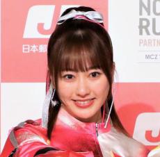 ももクロ佐々木彩夏「ロッキン」オフショットのツインテールに反響「セーラームーン」「世界一」