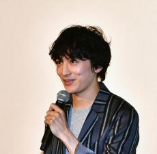 古舘佑太郎、父との貴重親子ショット公開　テレビ初共演も「古舘家！サイコー！」と大好評