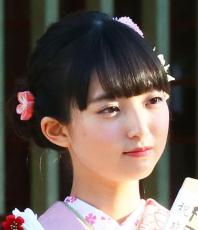 カープ女子SKE藤本冬香「巨人優勝おめでとうございます」　祝福姿に「ほんまの野球女子」の声