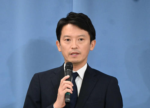 「元兵庫県知事」斎藤元彦氏、出直し選挙へ「朝立ち」開始「私の地元、神戸市須磨で街頭活動」