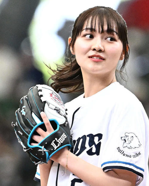 44歳元プロ野球捕手の20歳娘が芸能事務所入り「感謝の気持ち大切に」５月に父相手の始球式