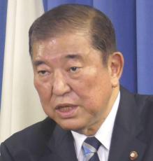 笑顔なし…石破茂首相が誕生　首相指名選挙で選出　与野党論戦なしの衆院選強行方針に野党猛反発