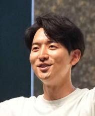 生田竜聖アナ、こっちのけんとと２ショット「勝手に親近感を抱いていた」有名俳優を兄に持つ２人